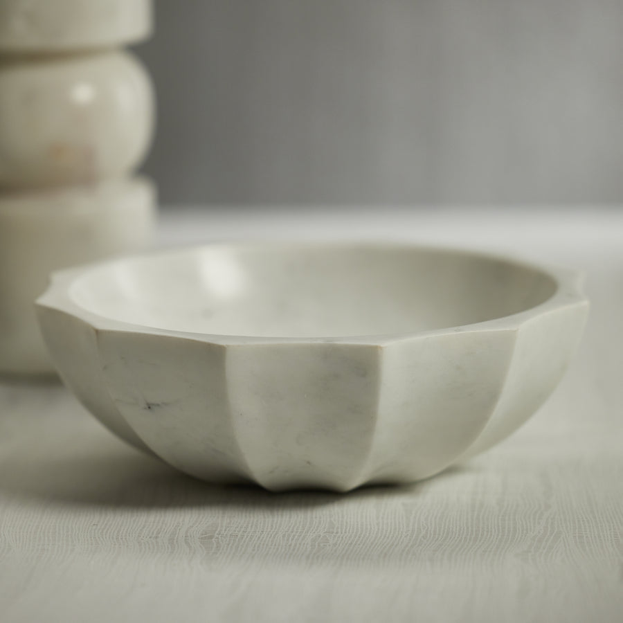 Kenzi Scalloped Marble Bowl - Image 3